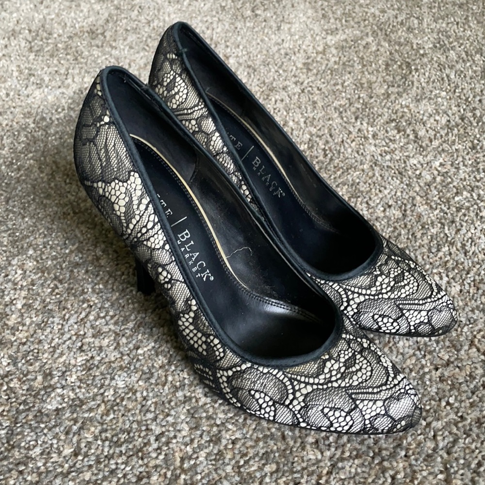 Absolutely Amazing Lace Heels! WHBM! 7M